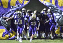 PREP FOOTBALL: Hanceville falls to Oneonta at home 34-6