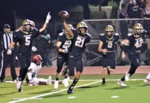 PREP FOOTBALL: Cullman edges Decatur at home 17-14