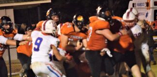 PREP FOOTBALL: Meek pulls away to top Berry 28-7