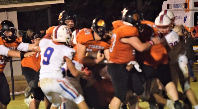 PREP FOOTBALL: Meek pulls away to top Berry 28-7