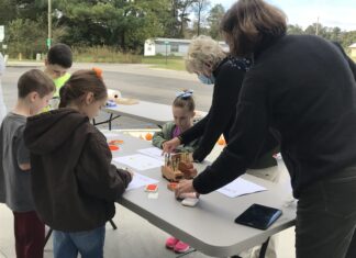 North Alabama Agriplex hosts some preschool pumpkin fun at the Guy Hunt Library