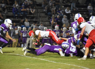 PREP FOOTBALL: Vinemont tops Susan Moore in 50-42 shootout