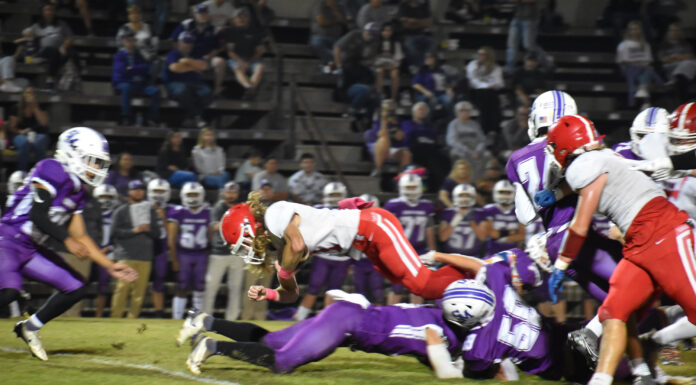 PREP FOOTBALL: Vinemont tops Susan Moore in 50-42 shootout