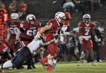 PREP FOOTBALL: Raiders run past Fultondale at home 28-3