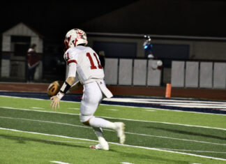 PREP FOOTBALL: Oneonta pulls away late to top Good Hope 37-19