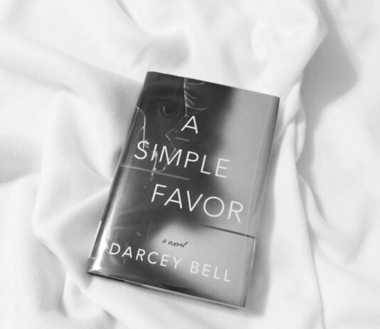 She Reads: ‘A Simple Favor’ by Darcey Bell