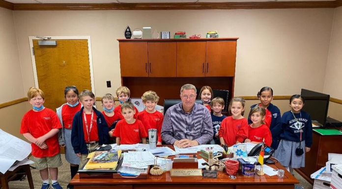 Sacred Heart students visit City Hall