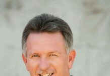 Commissioner Kerry Watson announces bid for re-election