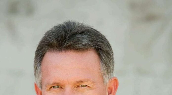 Commissioner Kerry Watson announces bid for re-election