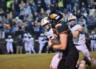 PREP FOOTBALL: Meek’s playoff run ends with 21-14 loss to Woodland