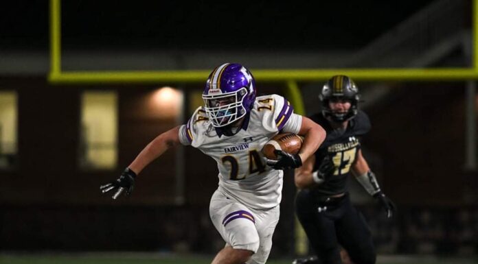 PREP FOOTBALL: Fairview knocks off No. 9 Russellville to advance to 1st quarterfinals since 1994