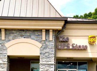 Shipping deadlines to meet while online Christmas shopping