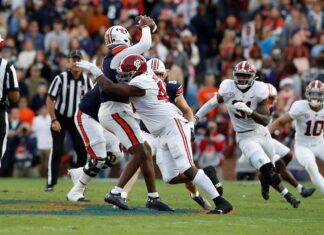 SPORTS COLUMN: Playoff field beginning to settle with regular season in the books