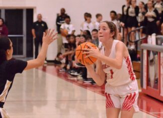 PREP BASKETBALL: Vinemont rallies to top East Lawrence 54-50 in OT, Eagles collect 1st win of season 56-42