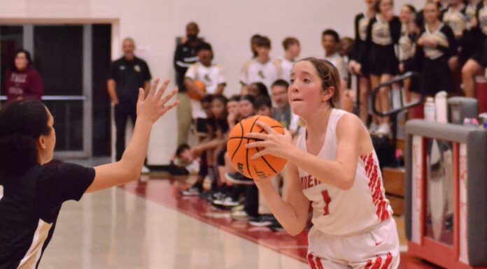 PREP BASKETBALL: Vinemont rallies to top East Lawrence 54-50 in OT, Eagles collect 1st win of season 56-42