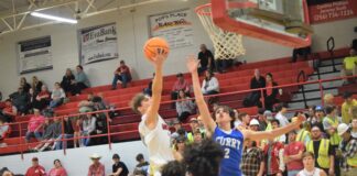 PREP BASKETBALL: Good Hope sweeps area openers against Curry