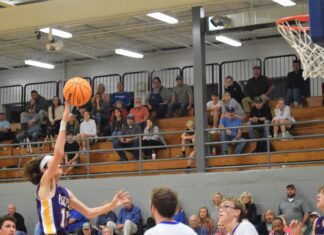 PREP BASKETBALL: Aggies, Lady Aggies earn county wins at Cold Springs