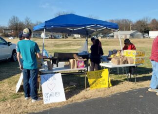 Devil Dawgs and Daystar Church bring 500 meals to Mayfield, Kentucky