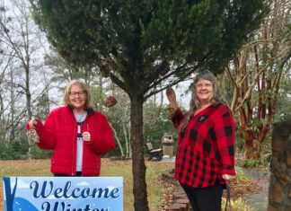 Cullman County Master Gardeners share 2022 initiative for feeding birds during the winter
