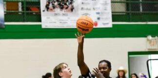 PREP BASKETBALL: Holly Pond edges Fairview 52-49, Lady Aggies top Lady Broncos 46-29