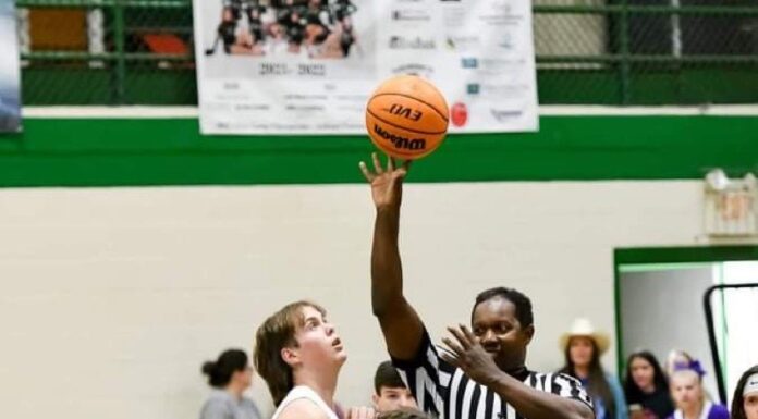 PREP BASKETBALL: Holly Pond edges Fairview 52-49, Lady Aggies top Lady Broncos 46-29