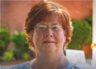 Literacy Coordinator Reginnia Roat retires from the Link after 10 years of service