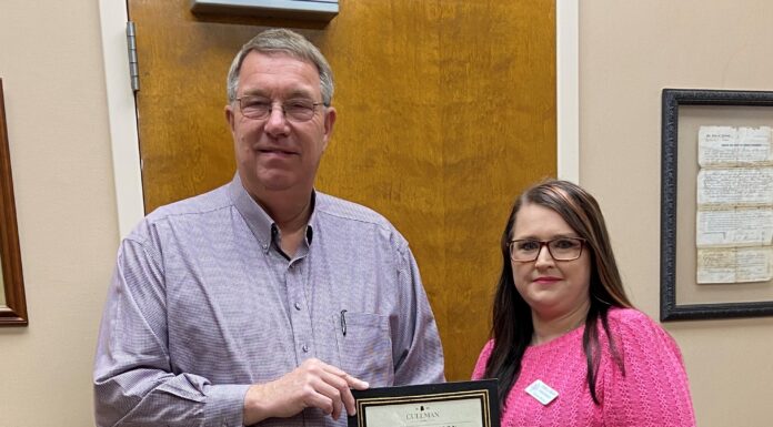 Mayor Woody Jacobs proclaims February ‘Teen Dating Violence Awareness Month’