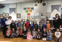 Hanceville teacher receives $200 for winning AEA’s Be A Champion and Read Decorating Contest