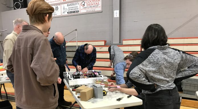 Meek High School’s first robotics team prepares for competition in April