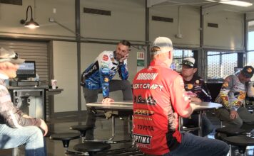 MLF Anglers meet with local school fishing teams at Cullman High School