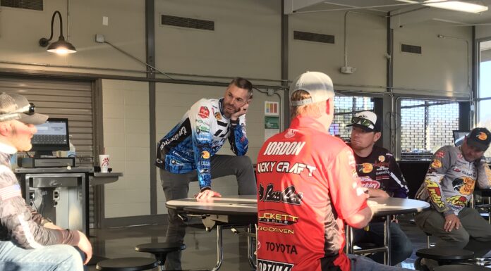 MLF Anglers meet with local school fishing teams at Cullman High School