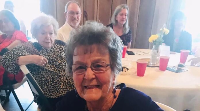 Fairview Senior Center holds awards banquet at Swindall home