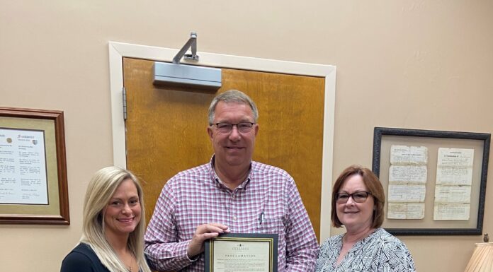 Mayor presents proclamation to Brooks’ Place; recognizes April as Child Abuse Prevention & Awareness Month