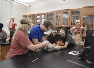 Op-Ed: Alabama’s community colleges are aligned with the needs of business and industry to better serve our students and our state