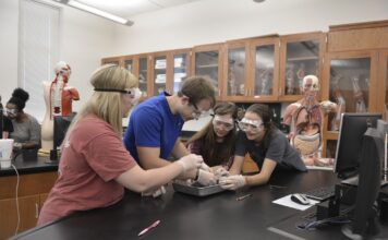 Op-Ed: Alabama’s community colleges are aligned with the needs of business and industry to better serve our students and our state