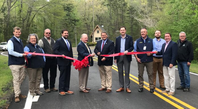 Roads and parking areas at Lake Guntersville State Park paved with longer-lasting asphalt made from recycled tires