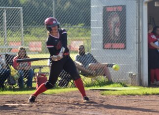 PREP SOFTBALL: Lady Raiders roll past Oak Grove 8-4