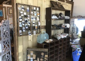 New arts and crafts store Warehouse 25 open in Warehouse District