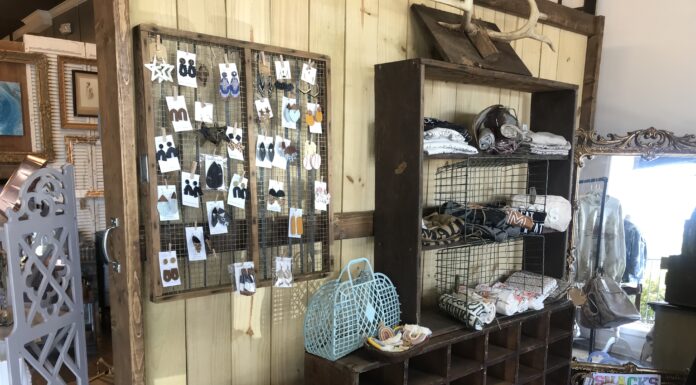 New arts and crafts store Warehouse 25 open in Warehouse District