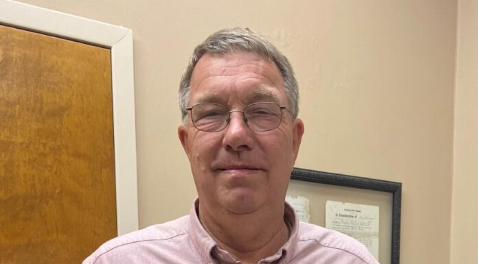 Mayor Woody Jacobs declares May 2022 as Older Americans Month