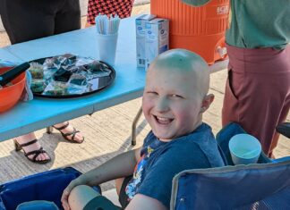 Lucas Rhodes: An amazing young man with a lemonade stand