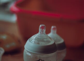 As infant formula shortage continues, Alabama pediatricians advise against diluting infant formula