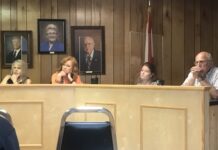 Vinemont Town Council approves renovation of community center