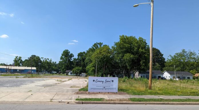 Zoning Board approves Main Ave./8th St. N.E. variance contingent on City Council’s upcoming vote