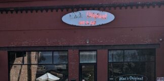 David v. Goliath Moe’s Original Bar B Que in Cullman (Amy Leonard for The Cullman Tribune)