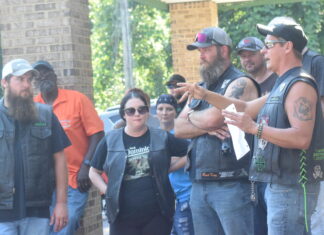 Christmas in July: Elks Lodge, Jack Aces team up for annual toy run