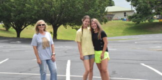 Holly Pond seniors getting creative