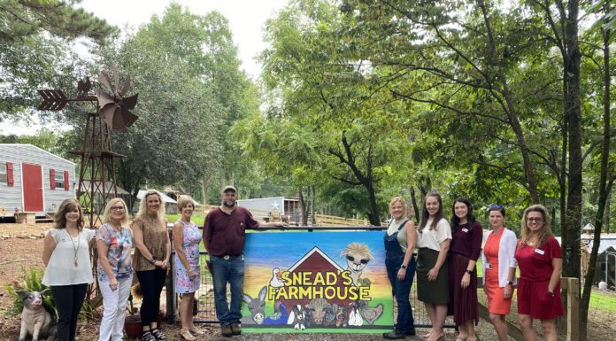 Snead’s Farmhouse holds ribbon cutting