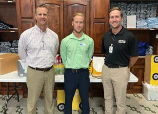 United Way Stuff the Bus campaign deemed record-breaking success