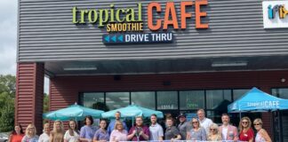 Tropical Smoothie Cafe opens